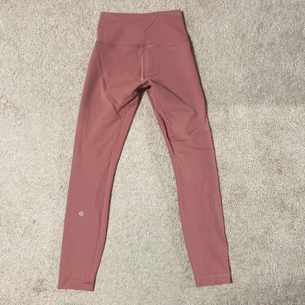 Light pink/orange lululemon leggings